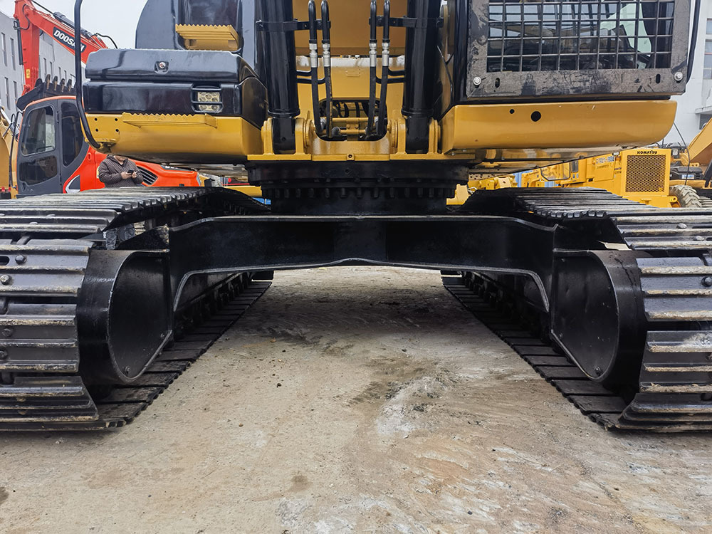 CAT 330D Excavator - Lintekskavaator: pilt 5 CAT 330D Excavator - Lintekskavaator: pilt 5