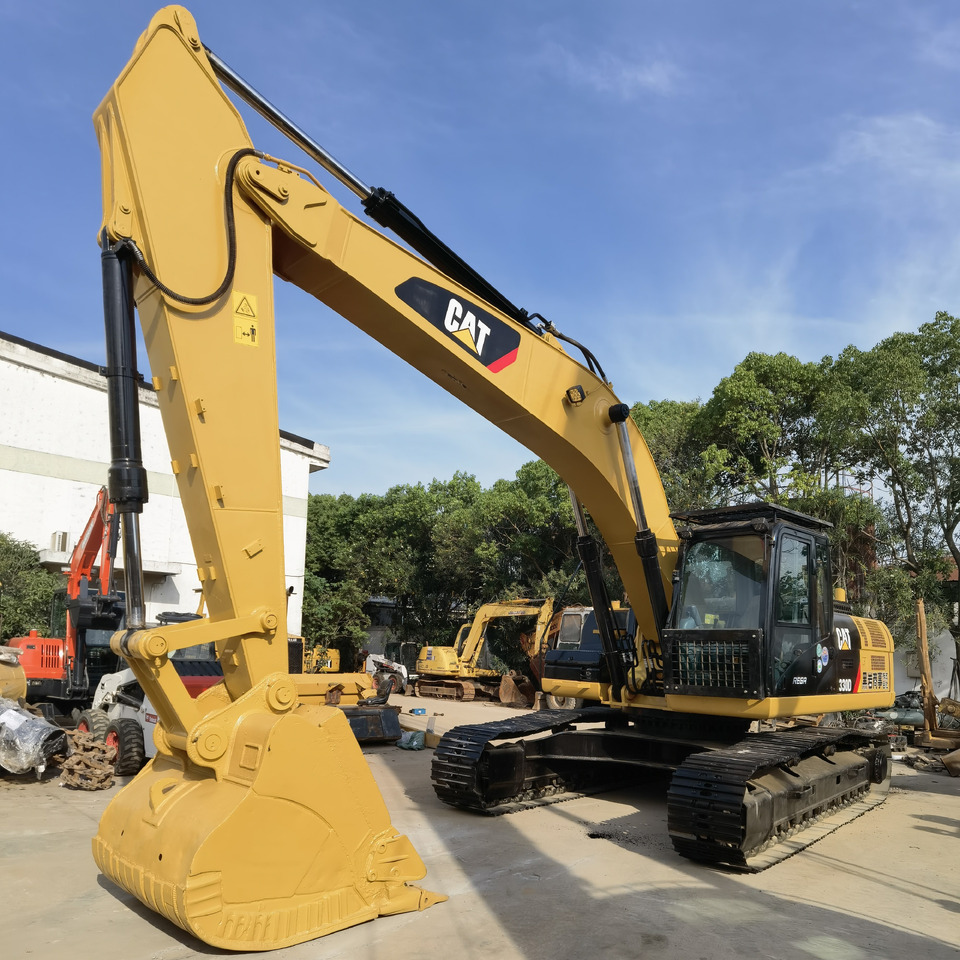 CAT 330D excavators - Lintekskavaator: pilt 2 CAT 330D excavators - Lintekskavaator: pilt 2
