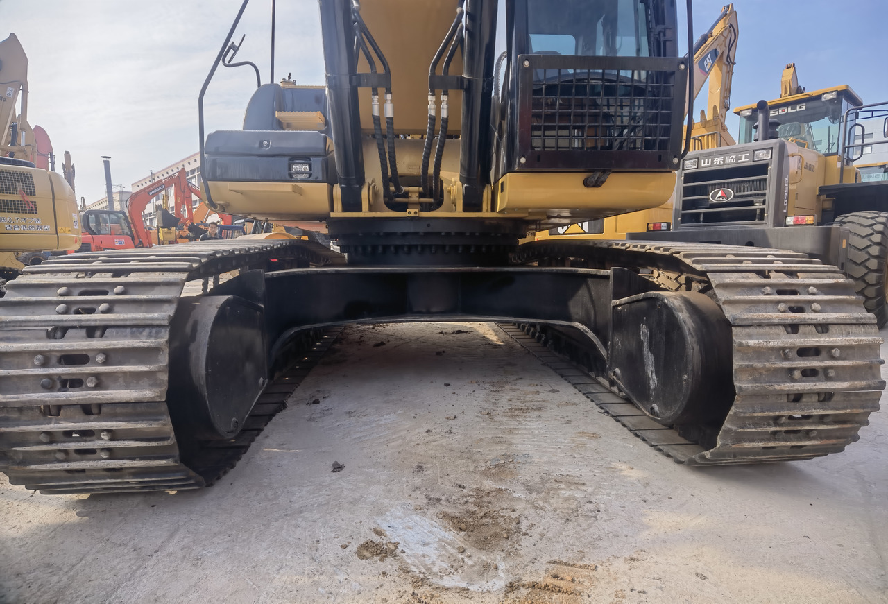 CAT 330D2L Excavator - Lintekskavaator: pilt 4 CAT 330D2L Excavator - Lintekskavaator: pilt 4
