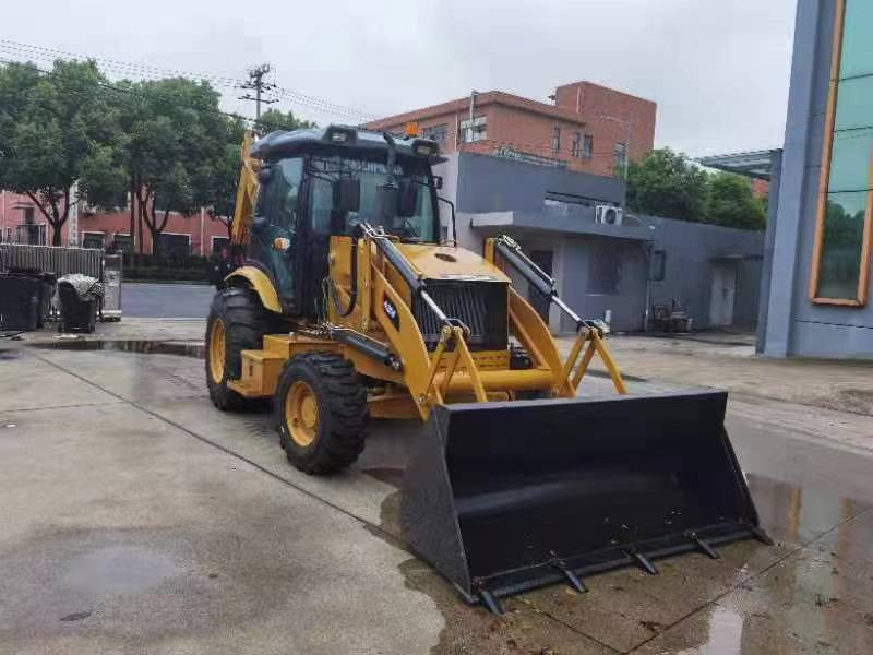 Ekskavaator-laadur CAT 420F Backhoe Loader: pilt 6