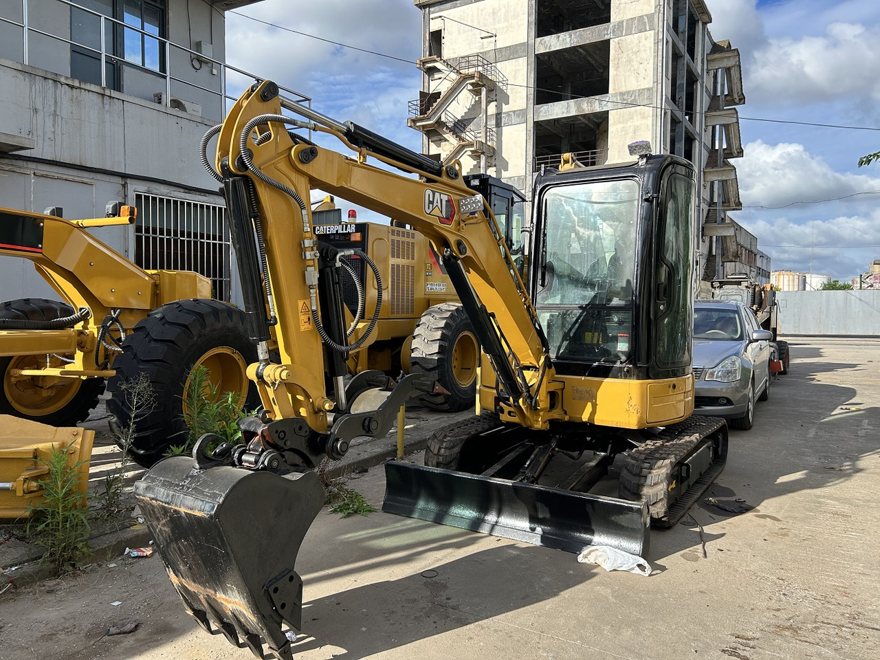 CATERPILLAR 303.5E - Miniekskavaator: pilt 4 CATERPILLAR 303.5E - Miniekskavaator: pilt 4