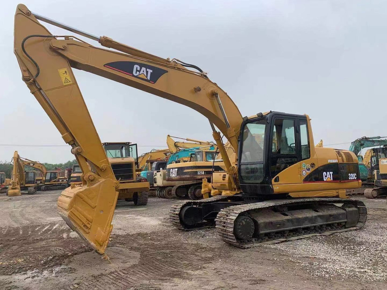 Cat 320c excavator - Lintekskavaator: pilt 4 Cat 320c excavator - Lintekskavaator: pilt 4
