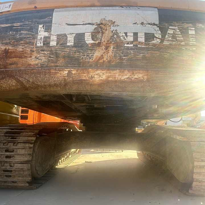 Cheap Price used 30 ton Hyundai excavator hyundai 305lc-9T 305-7 305LC Hyundai 305 second-hand excavator for sale - Lintekskavaator: pilt 5 Cheap Price used 30 ton Hyundai excavator hyundai 305lc-9T 305-7 305LC Hyundai 305 second-hand excavator for sale - Lintekskavaator: pilt 5