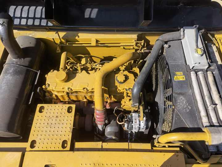 Cheap used Crawler hydraulic digger second hand cat325d excavator for sale - Lintekskavaator: pilt 4 Cheap used Crawler hydraulic digger second hand cat325d excavator for sale - Lintekskavaator: pilt 4
