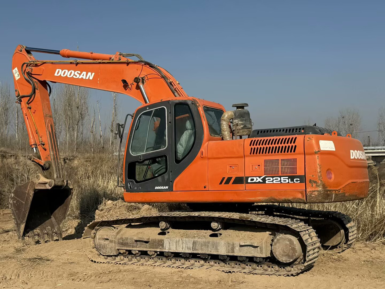 DOOSAN Doosan DX225LC Crawler excavator - Lintekskavaator: pilt 4 DOOSAN Doosan DX225LC Crawler excavator - Lintekskavaator: pilt 4