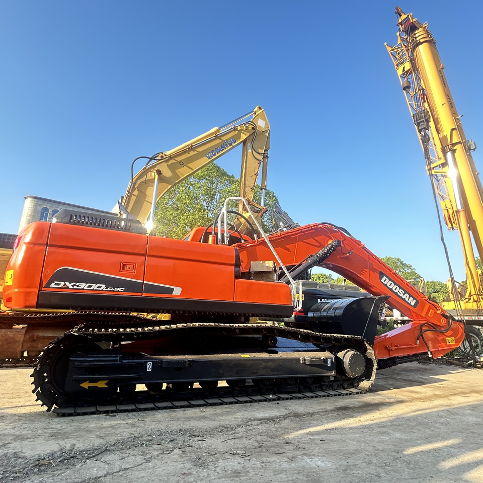 Doosan DX300LC Crawler Excavator - Lintekskavaator: pilt 5 Doosan DX300LC Crawler Excavator - Lintekskavaator: pilt 5