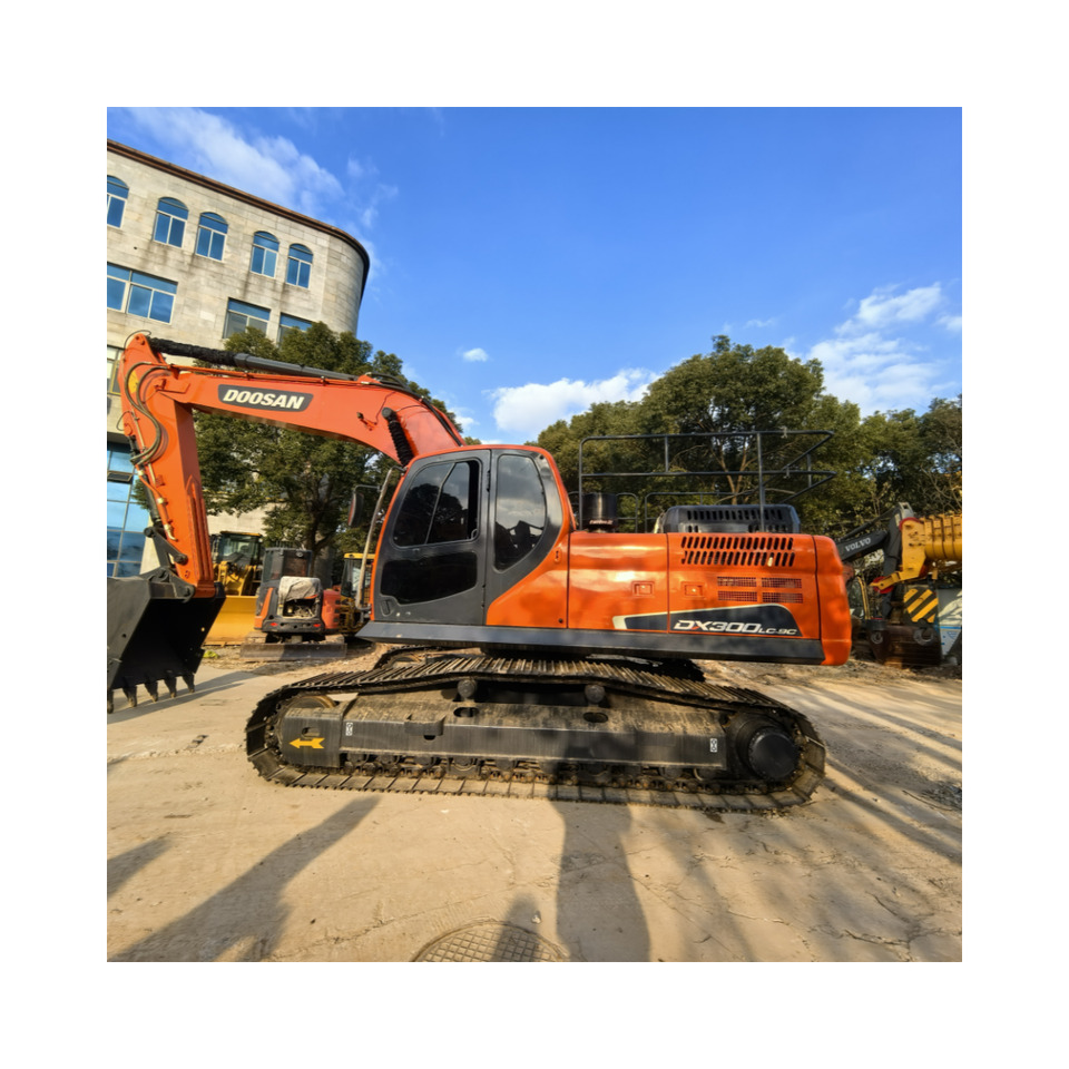 Doosan DX300LC Crawler Excavator - Lintekskavaator: pilt 1 Doosan DX300LC Crawler Excavator - Lintekskavaator: pilt 1