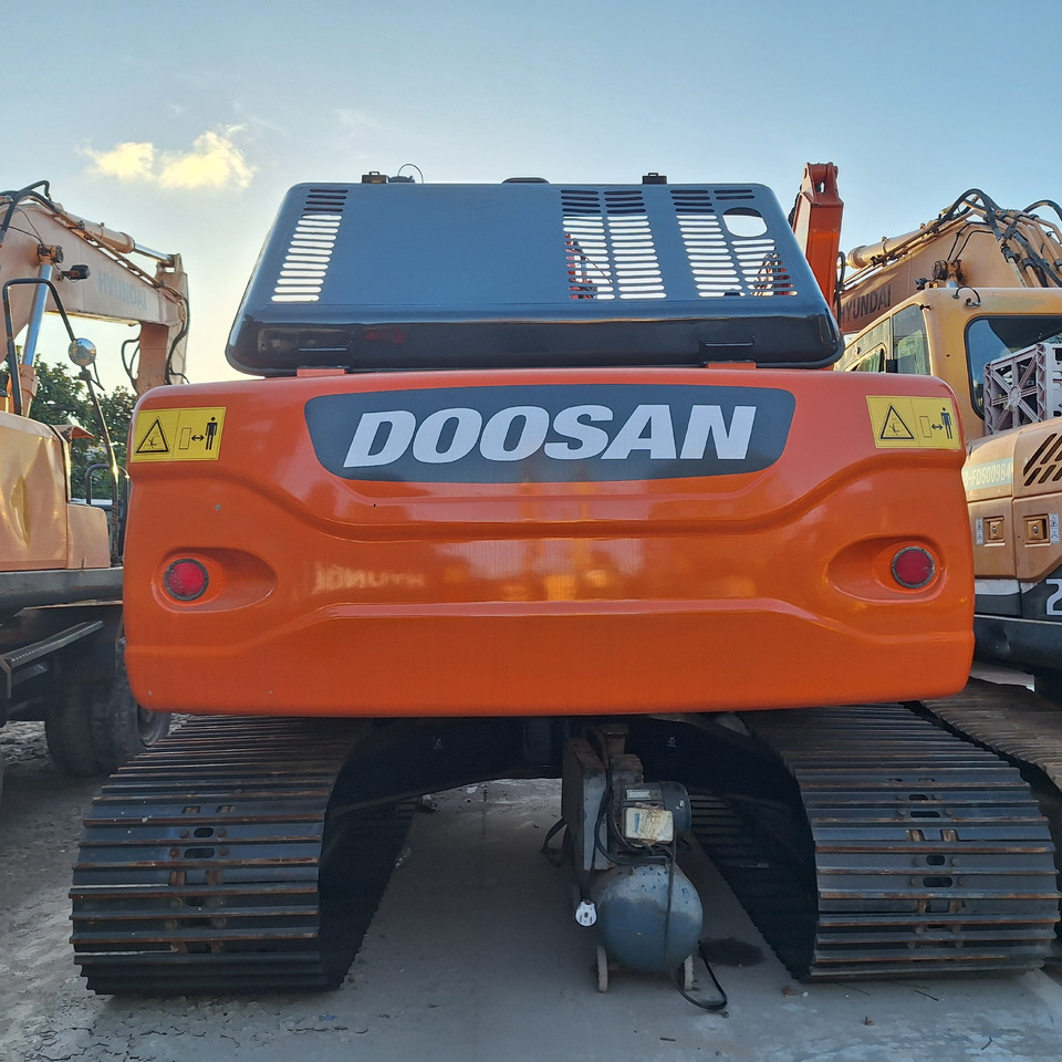 Doosan Dx225LC-9C Crawler Excavator - Lintekskavaator: pilt 4 Doosan Dx225LC-9C Crawler Excavator - Lintekskavaator: pilt 4