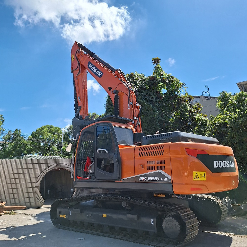 Doosan Dx225LCA Crawler Excavator - Lintekskavaator: pilt 3 Doosan Dx225LCA Crawler Excavator - Lintekskavaator: pilt 3