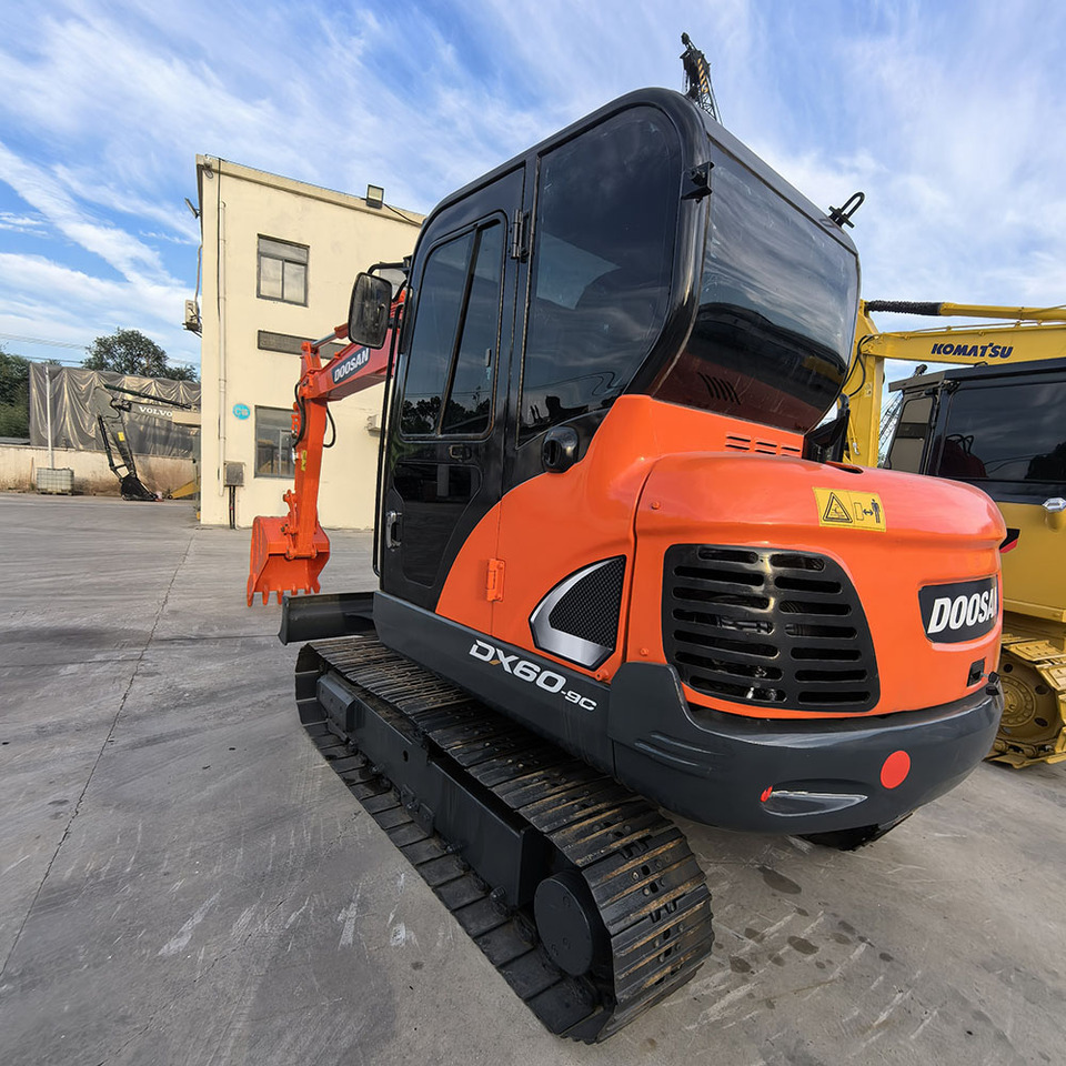 Doosan Dx60 Crawler Excavator - Lintekskavaator: pilt 3 Doosan Dx60 Crawler Excavator - Lintekskavaator: pilt 3