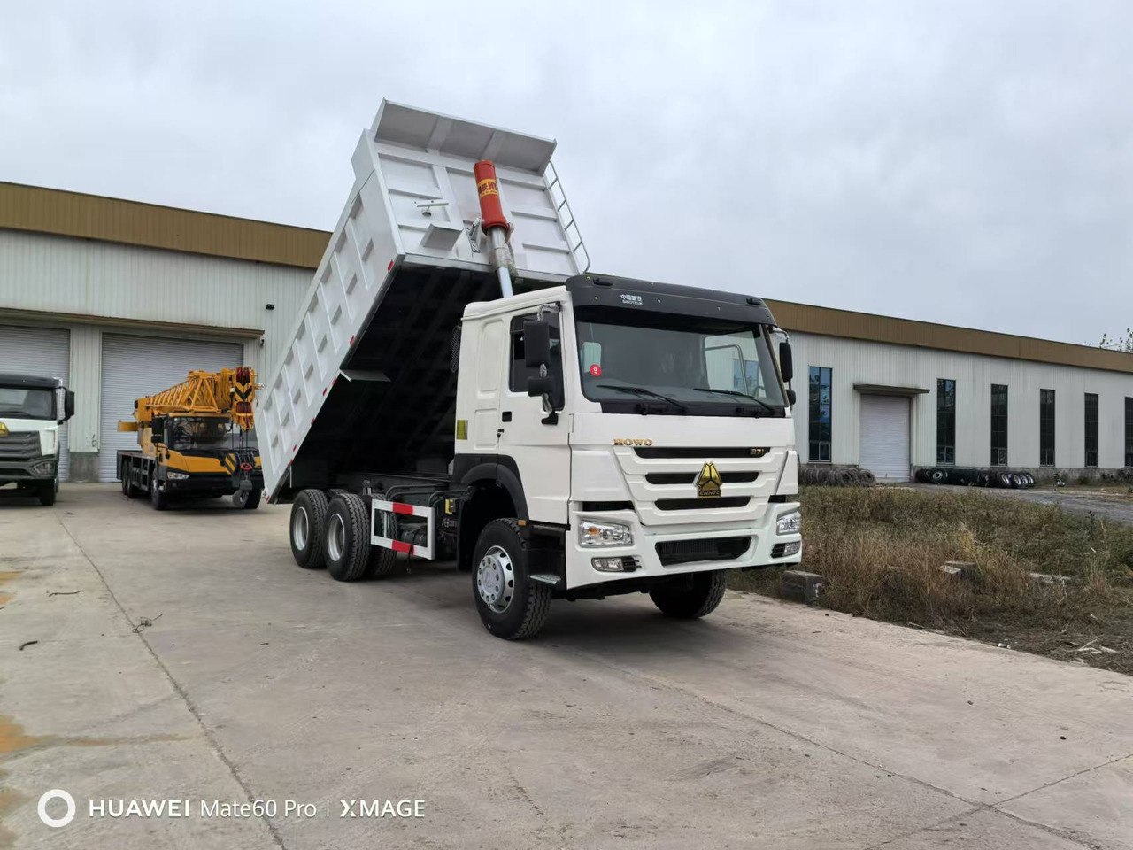 HOWO Howo 371 Used Dump Truck 6x4 - Kallurauto: pilt 3 HOWO Howo 371 Used Dump Truck 6x4 - Kallurauto: pilt 3