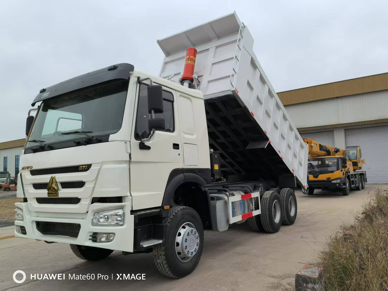 HOWO Howo 371 Used Dump Truck 6x4 - Kallurauto: pilt 2 HOWO Howo 371 Used Dump Truck 6x4 - Kallurauto: pilt 2