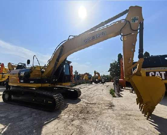 High Quality Used Excavator Cat 320D Excavator Used Cat Excavator at low price in stock - Lintekskavaator: pilt 2 High Quality Used Excavator Cat 320D Excavator Used Cat Excavator at low price in stock - Lintekskavaator: pilt 2