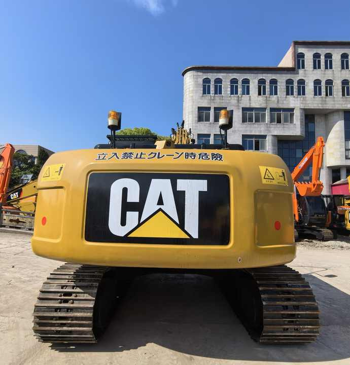 High Quality Used Excavator Cat 320D Excavator Used Cat Excavator at low price in stock - Lintekskavaator: pilt 3 High Quality Used Excavator Cat 320D Excavator Used Cat Excavator at low price in stock - Lintekskavaator: pilt 3