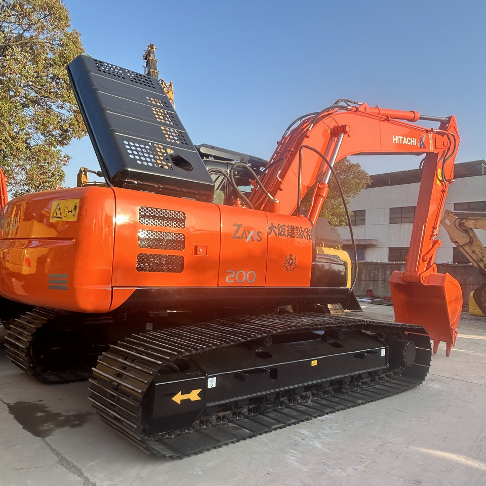 Hitachi ZX200-3 Excavator - Lintekskavaator: pilt 2 Hitachi ZX200-3 Excavator - Lintekskavaator: pilt 2