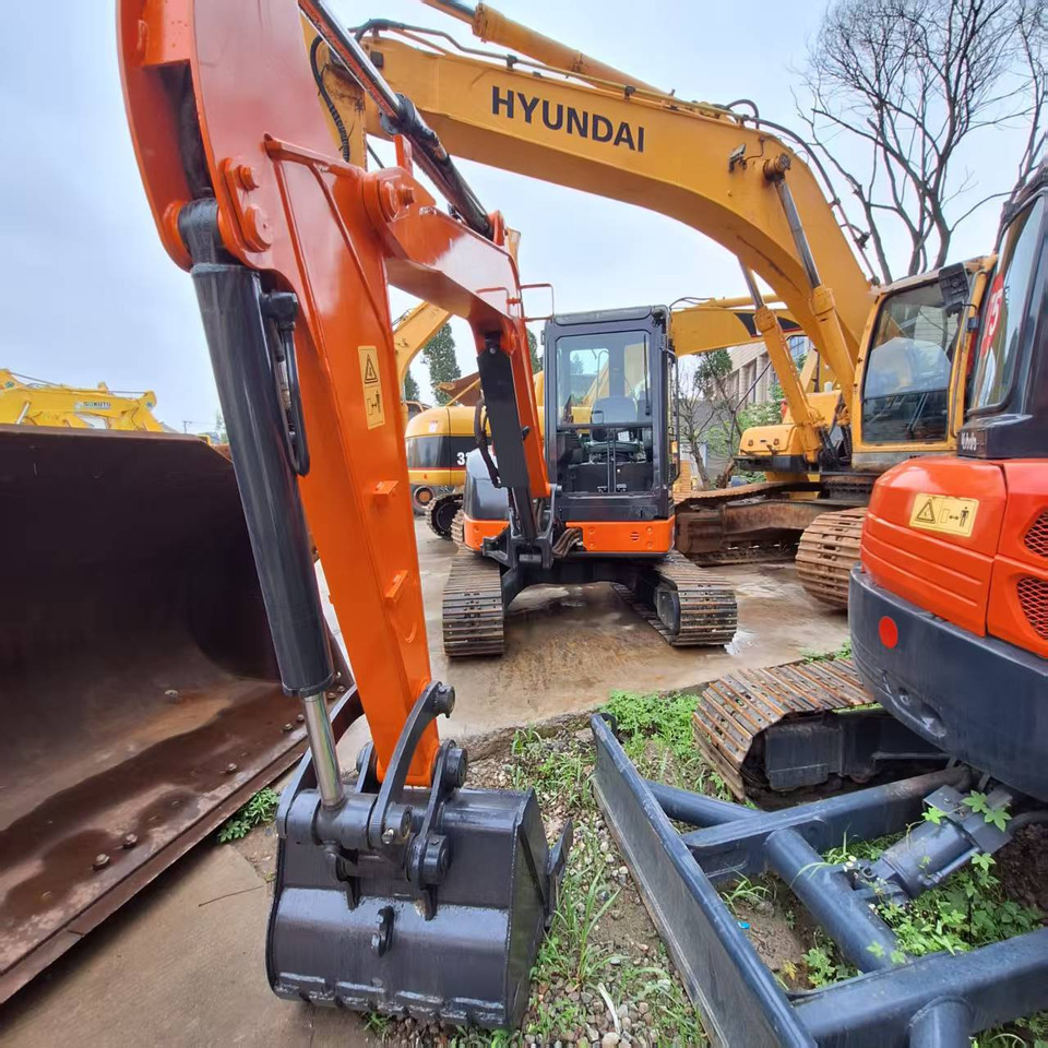 Hitachi ZX50 Excavator - Lintekskavaator: pilt 5 Hitachi ZX50 Excavator - Lintekskavaator: pilt 5