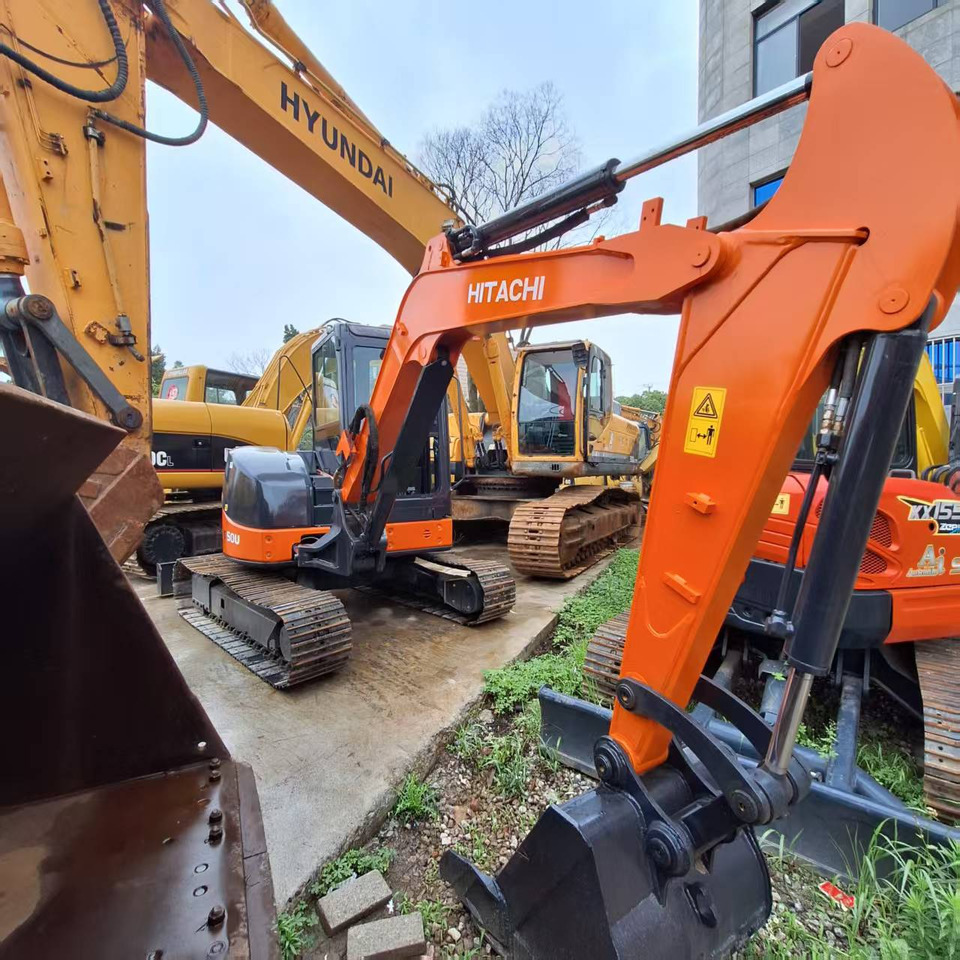 Hitachi ZX50 Excavator - Lintekskavaator: pilt 4 Hitachi ZX50 Excavator - Lintekskavaator: pilt 4