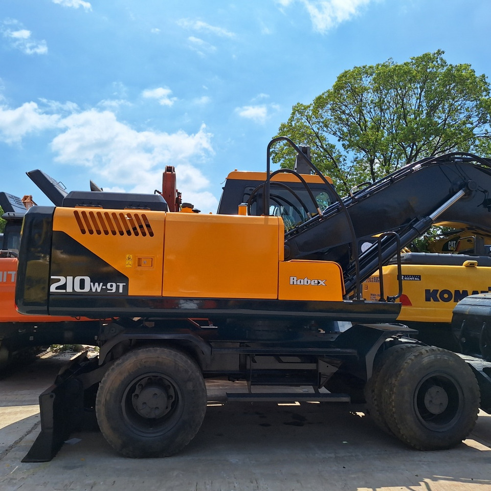 Ratastel ekskavaator Hyundai 210w-9T wheel excavator: pilt 6