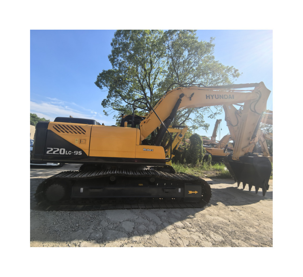 Hyundai 220lc-9s   excavator - Ratastel ekskavaator: pilt 3 Hyundai 220lc-9s   excavator - Ratastel ekskavaator: pilt 3