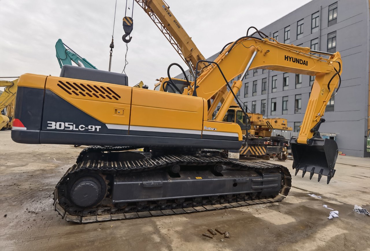 Hyundai 305LC-9T Excavator - Lintekskavaator: pilt 2 Hyundai 305LC-9T Excavator - Lintekskavaator: pilt 2