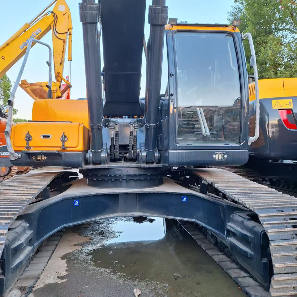 Hyundai 350LVS  excavator - Ratastel ekskavaator: pilt 4 Hyundai 350LVS  excavator - Ratastel ekskavaator: pilt 4
