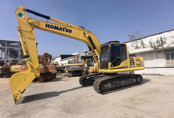 Japan original good condition and high performance second-hand hydraulic komatsu pc 200-8 excavator - Lintekskavaator: pilt 5 Japan original good condition and high performance second-hand hydraulic komatsu pc 200-8 excavator - Lintekskavaator: pilt 5