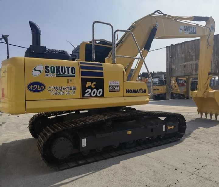 Japan original good condition and high performance second-hand hydraulic komatsu pc 200-8 excavator - Lintekskavaator: pilt 4 Japan original good condition and high performance second-hand hydraulic komatsu pc 200-8 excavator - Lintekskavaator: pilt 4