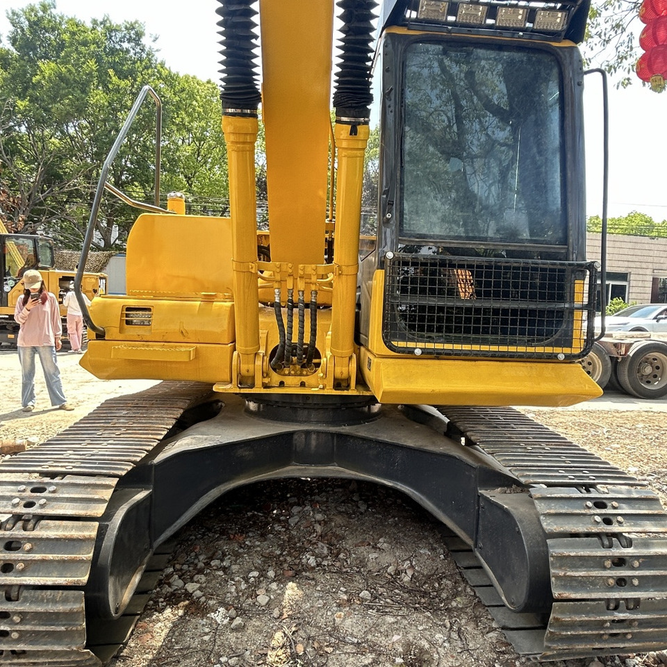 Komatsu PC130-7 Excavator - Lintekskavaator: pilt 4 Komatsu PC130-7 Excavator - Lintekskavaator: pilt 4