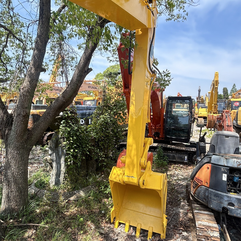 Komatsu PC130 Excavator - Lintekskavaator: pilt 4 Komatsu PC130 Excavator - Lintekskavaator: pilt 4