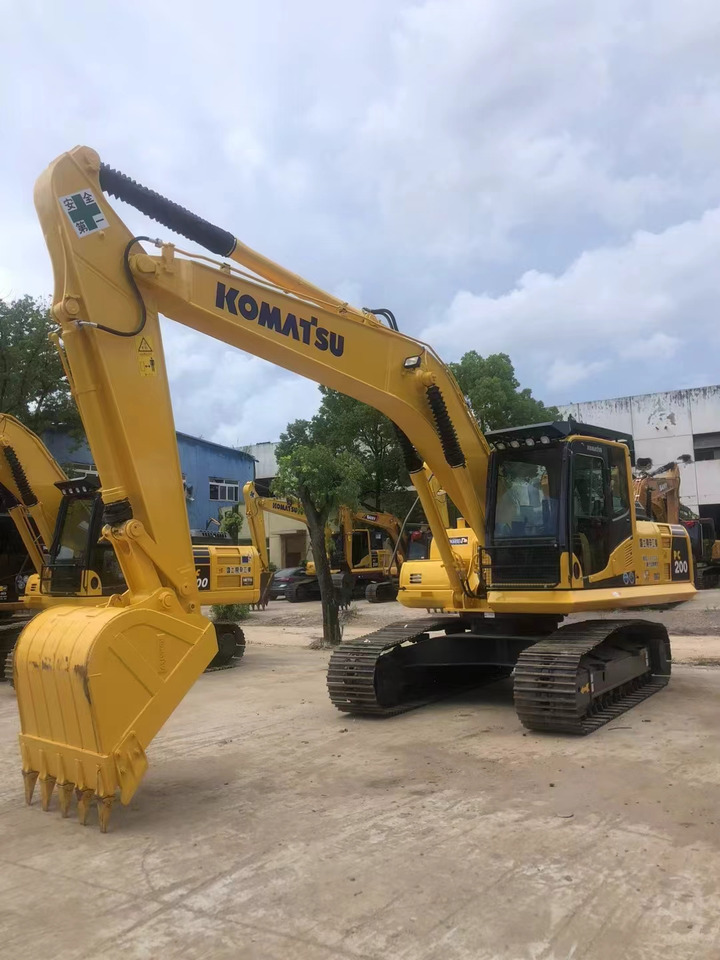 Komatsu PC200-8 Excavator - Lintekskavaator: pilt 5 Komatsu PC200-8 Excavator - Lintekskavaator: pilt 5