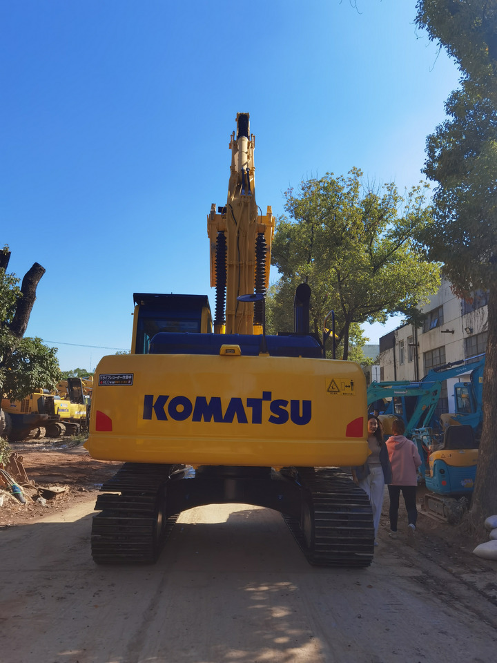 Komatsu PC200-8 Excavator - Lintekskavaator: pilt 5 Komatsu PC200-8 Excavator - Lintekskavaator: pilt 5