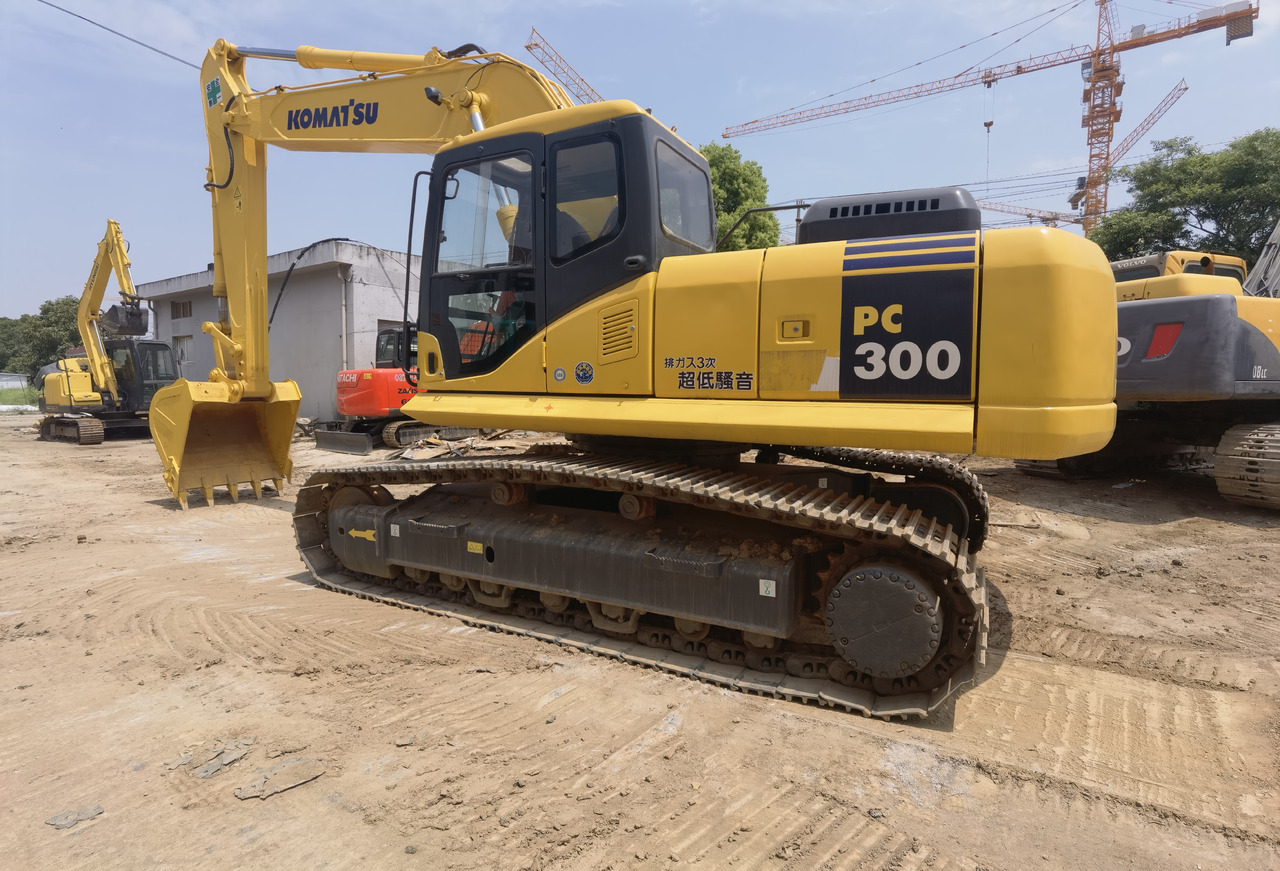 Lintekskavaator Komatsu PC300-7 Excavator: pilt 6