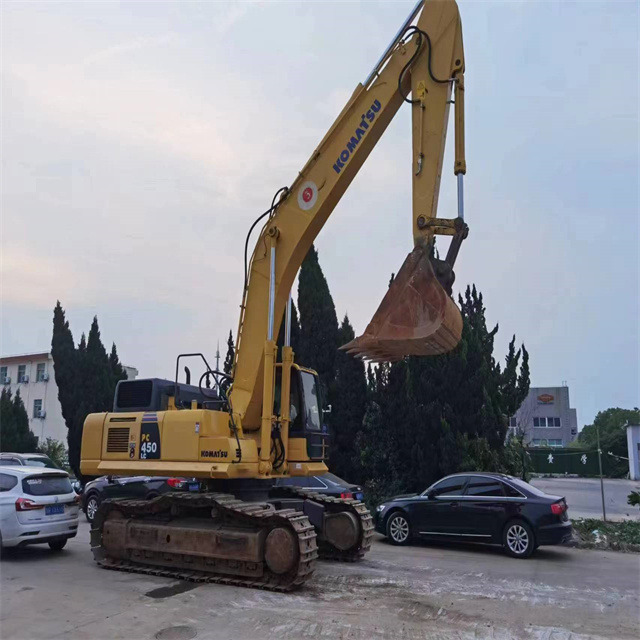 Komatsu PC450 -8 - Lintekskavaator: pilt 2 Komatsu PC450 -8 - Lintekskavaator: pilt 2