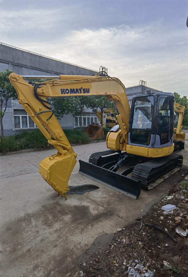 Komatsu pc78 Excavator - Lintekskavaator: pilt 3 Komatsu pc78 Excavator - Lintekskavaator: pilt 3