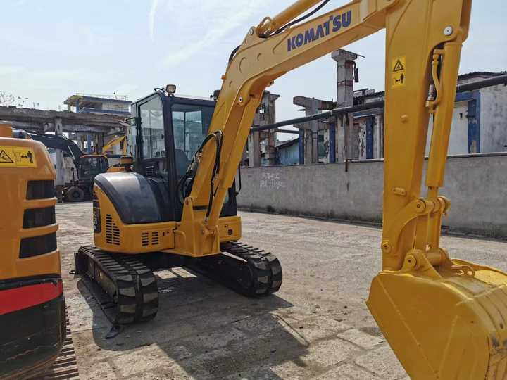 Orginal japan Brand Komatsu pc55MR-3 Used excavators pc55 mini excavator pc55MR excavator 5 tons Low price in stock - Miniekskavaator: pilt 2 Orginal japan Brand Komatsu pc55MR-3 Used excavators pc55 mini excavator pc55MR excavator 5 tons Low price in stock - Miniekskavaator: pilt 2