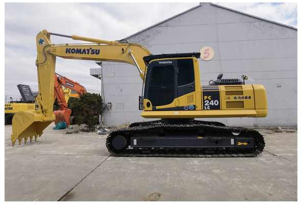 Original Japan pc240 second hand excavator high quality used excavator Japan Komatsu PC240LC-8 for sale - Lintekskavaator: pilt 1 Original Japan pc240 second hand excavator high quality used excavator Japan Komatsu PC240LC-8 for sale - Lintekskavaator: pilt 1