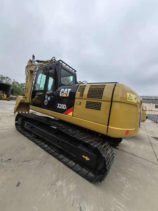 Used CAT 320D excavator in good condition at low price CAT 320D 320D2 320DL excavator for sale cat 320d2 - Lintekskavaator: pilt 3 Used CAT 320D excavator in good condition at low price CAT 320D 320D2 320DL excavator for sale cat 320d2 - Lintekskavaator: pilt 3