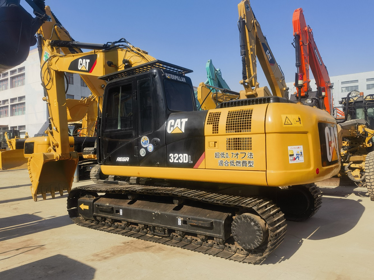 Ekskavaator cat 323d excavators: pilt 7