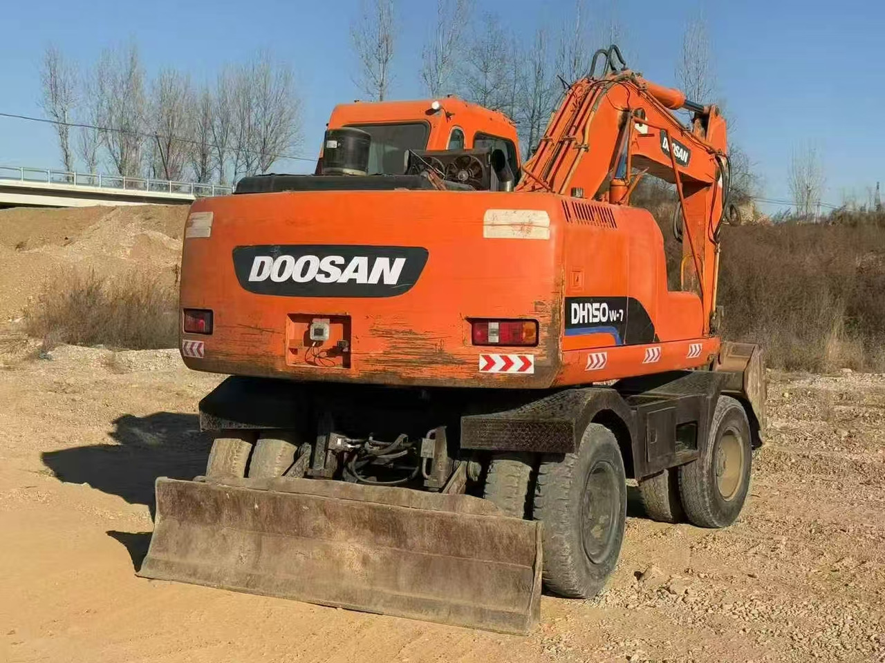 Doosan Doosan dh150w-7 wheel excavator - Ratastel ekskavaator: pilt 3 Doosan Doosan dh150w-7 wheel excavator - Ratastel ekskavaator: pilt 3