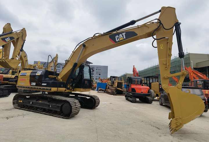 Japan original SECOND HAND cat excavator 320d caterpillar cat320d hydraulic excavators in shanghai - Lintekskavaator: pilt 4 Japan original SECOND HAND cat excavator 320d caterpillar cat320d hydraulic excavators in shanghai - Lintekskavaator: pilt 4
