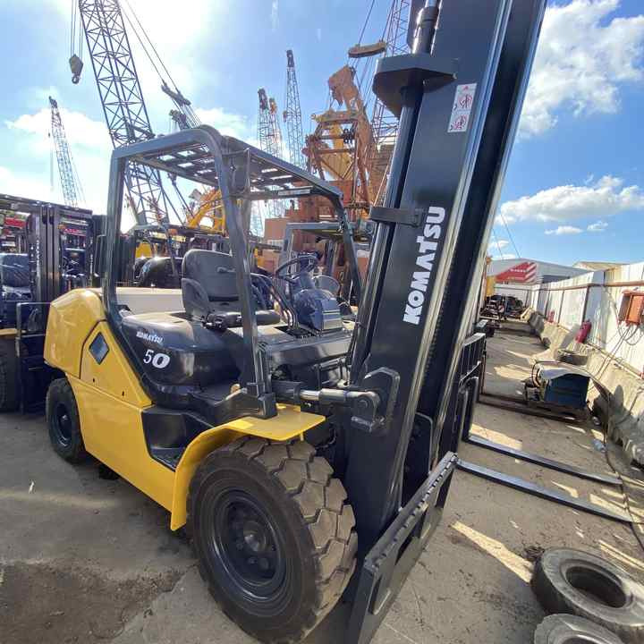 Second hand Komatsu Forklift FD50 FD30 FD25 FD70 used Komatsu Forklift cheap for sale - Diiseltõstuk: pilt 2 Second hand Komatsu Forklift FD50 FD30 FD25 FD70 used Komatsu Forklift cheap for sale - Diiseltõstuk: pilt 2