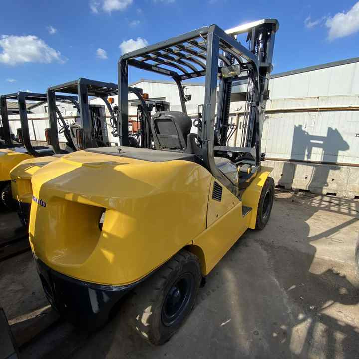 Second hand Komatsu Forklift FD50 FD30 FD25 FD70 used Komatsu Forklift cheap for sale - Diiseltõstuk: pilt 1 Second hand Komatsu Forklift FD50 FD30 FD25 FD70 used Komatsu Forklift cheap for sale - Diiseltõstuk: pilt 1