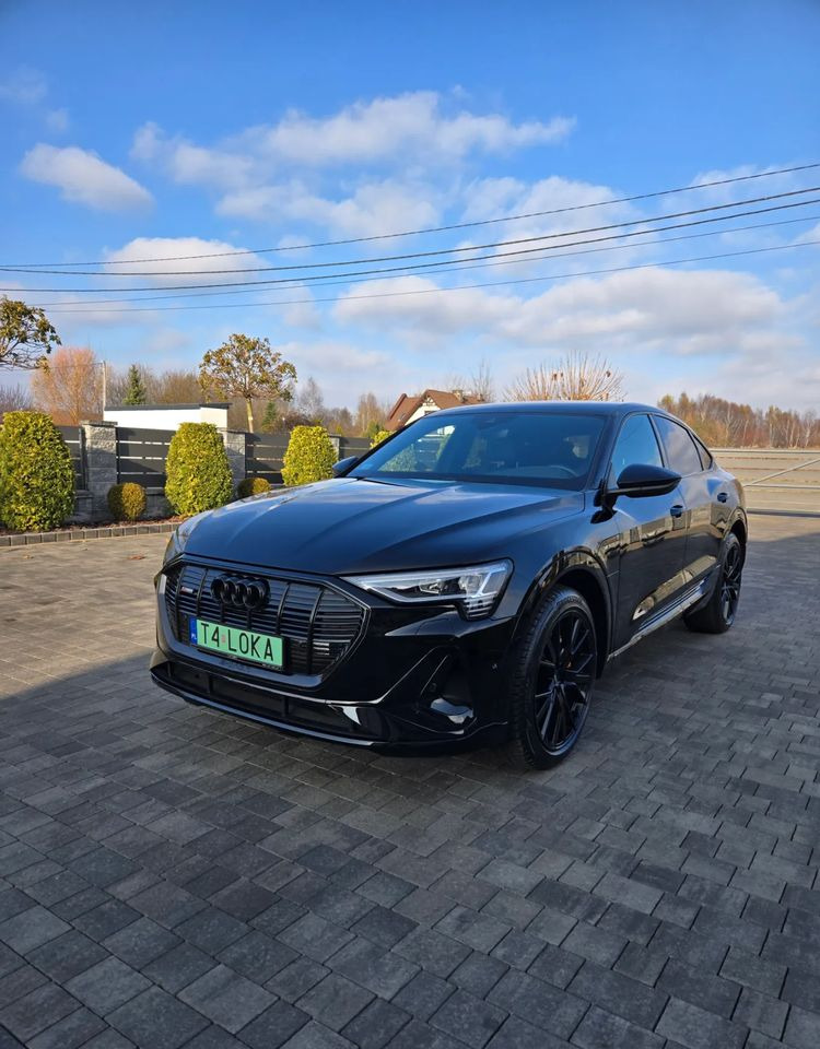 Audi e-tron 55 Quattro S Line - Sedaan: pilt 1 Audi e-tron 55 Quattro S Line - Sedaan: pilt 1