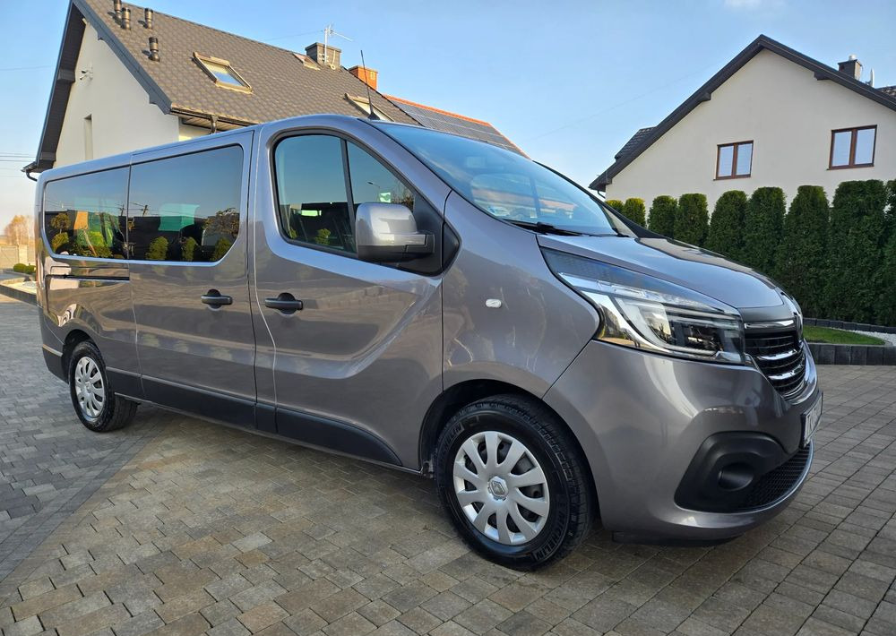 Renault Trafic Grand SpaceClass 2.0 dCi EDC - Väikebuss, Mikrobuss: pilt 3 Renault Trafic Grand SpaceClass 2.0 dCi EDC - Väikebuss, Mikrobuss: pilt 3