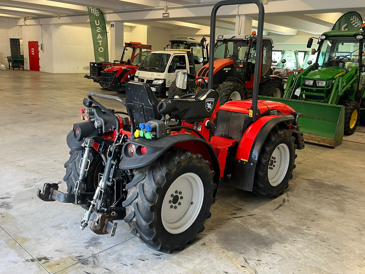 ANTONIO CARRARO SRH 9800 - Traktor: pilt 4 ANTONIO CARRARO SRH 9800 - Traktor: pilt 4