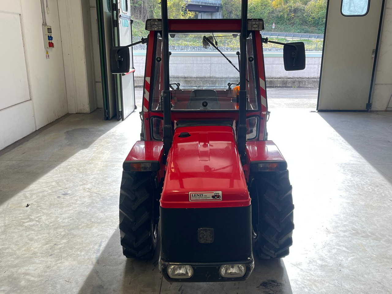 ANTONIO CARRARO TC 8400 F - Traktor: pilt 3 ANTONIO CARRARO TC 8400 F - Traktor: pilt 3