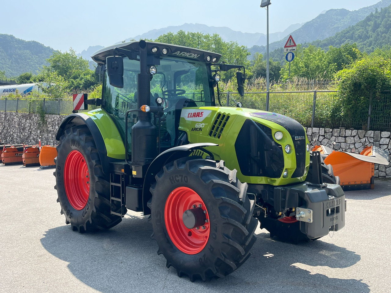 CLAAS ARION 630 - Traktor: pilt 3 CLAAS ARION 630 - Traktor: pilt 3