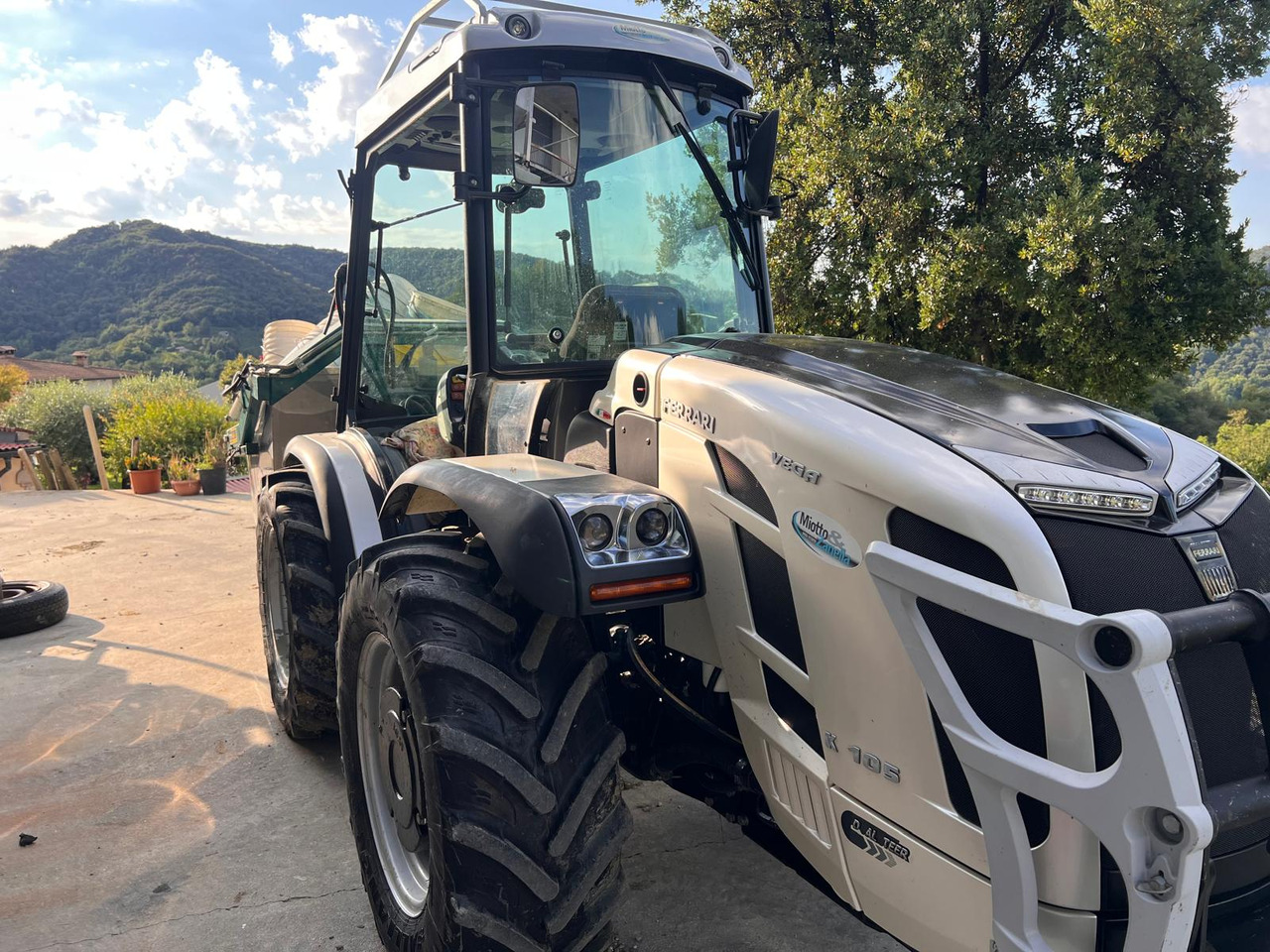 FERRARI VEGA K105 – DUALSTEER - Traktor: pilt 1 FERRARI VEGA K105 – DUALSTEER - Traktor: pilt 1
