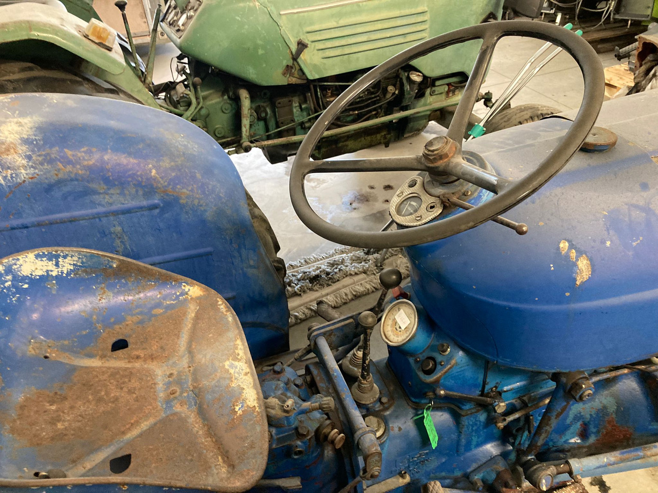 SUPER DEXTA FORDSON - Traktor: pilt 2 SUPER DEXTA FORDSON - Traktor: pilt 2