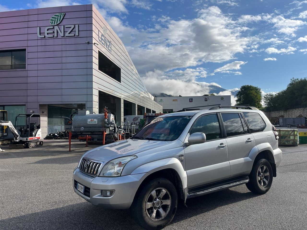 TOYOTA LAND CRUISER 4X4 3.0 D-4D - Auto: pilt 1 TOYOTA LAND CRUISER 4X4 3.0 D-4D - Auto: pilt 1